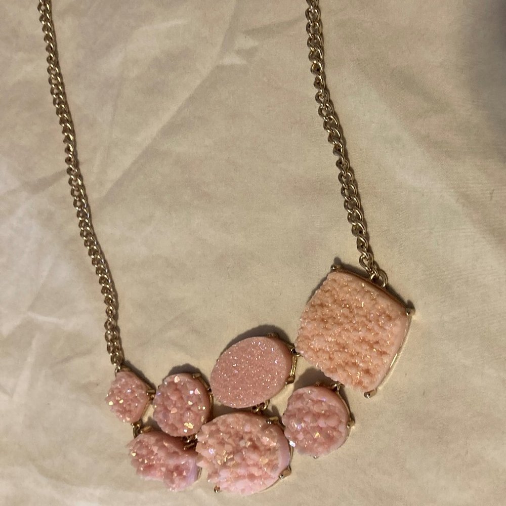 Paparazzi Necklace Pink